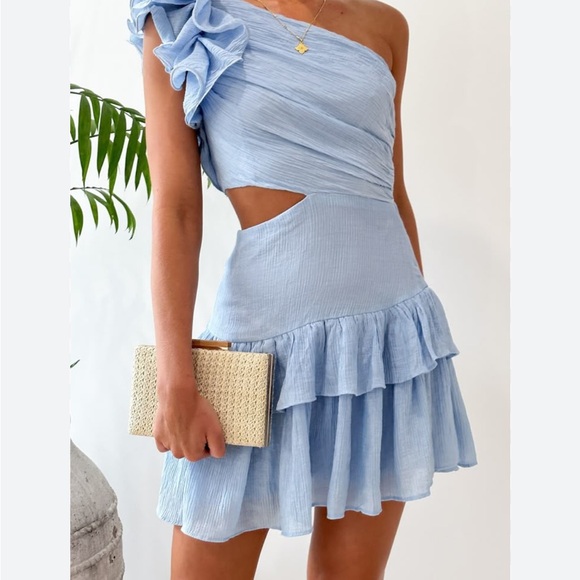 Fashion Nova Dresses & Skirts - Fashion nova One-Shoulder Light Blue Mini Dress